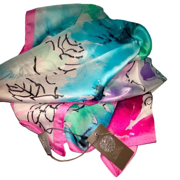Vince Camuto scarf NWT. - Picture 1 of 6